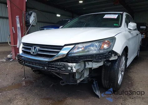 2013 Honda Accord Ex-L from USA, damaged, VIN 1HGCR2F81DA052878